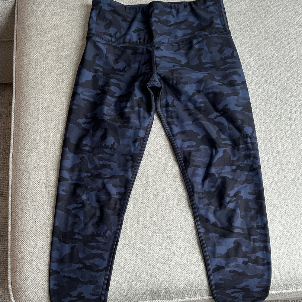 Nancy Rose Performance Blue Camo Leggings